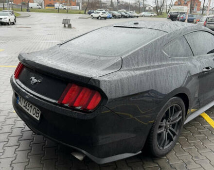 Черный Форд Мустанг, объемом двигателя 2.26 л и пробегом 180 тыс. км за 12000 $, фото 96 на Automoto.ua