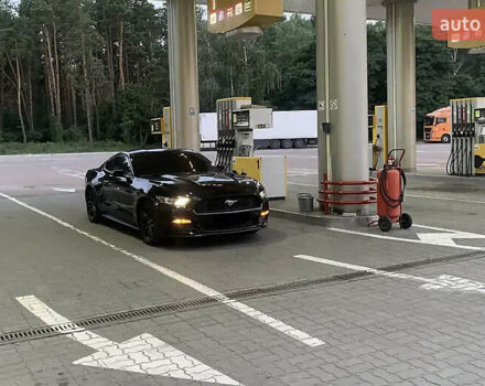 Черный Форд Мустанг, объемом двигателя 2.26 л и пробегом 180 тыс. км за 12000 $, фото 52 на Automoto.ua