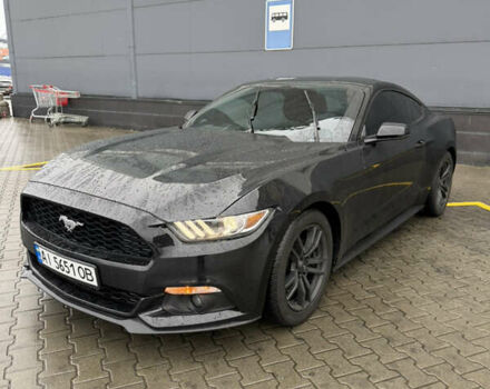 Черный Форд Мустанг, объемом двигателя 2.26 л и пробегом 180 тыс. км за 12000 $, фото 56 на Automoto.ua