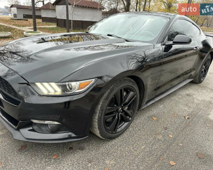 Черный Форд Мустанг, объемом двигателя 2.3 л и пробегом 140 тыс. км за 11777 $, фото 1 на Automoto.ua