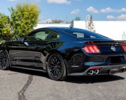 Чорний Форд Мустанг, об'ємом двигуна 5 л та пробігом 121 тис. км за 4500 $, фото 4 на Automoto.ua