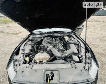Черный Форд Мустанг, объемом двигателя 3.73 л и пробегом 80 тыс. км за 19500 $, фото 33 на Automoto.ua