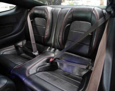 Черный Форд Мустанг, объемом двигателя 5 л и пробегом 73 тыс. км за 6100 $, фото 16 на Automoto.ua