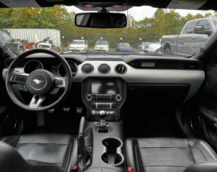 Черный Форд Мустанг, объемом двигателя 5 л и пробегом 72 тыс. км за 6100 $, фото 13 на Automoto.ua