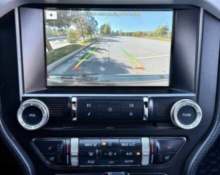 Черный Форд Мустанг, объемом двигателя 5 л и пробегом 71 тыс. км за 7500 $, фото 10 на Automoto.ua