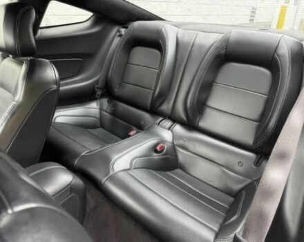 Черный Форд Мустанг, объемом двигателя 5 л и пробегом 72 тыс. км за 6100 $, фото 14 на Automoto.ua