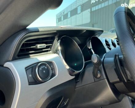 Чорний Форд Мустанг, об'ємом двигуна 2.3 л та пробігом 126 тис. км за 15690 $, фото 11 на Automoto.ua