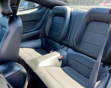 Чорний Форд Мустанг, об'ємом двигуна 2.3 л та пробігом 126 тис. км за 15690 $, фото 10 на Automoto.ua