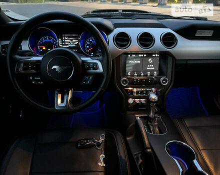 Форд Мустанг 2017 в Тячеве на Automoto.ua Черный Форд Мустанг, объемом двигателя 2.3 л и пробегом 99 тыс. км за 21000 $, фото 42 на Automoto.ua