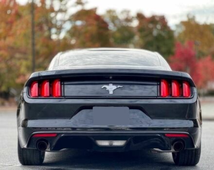 Чорний Форд Мустанг, об'ємом двигуна 3.7 л та пробігом 64 тис. км за 8100 $, фото 6 на Automoto.ua