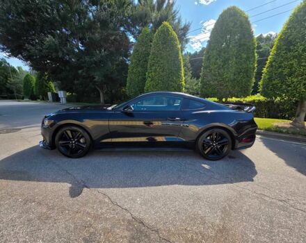 Чорний Форд Мустанг, об'ємом двигуна 2.3 л та пробігом 61 тис. км за 8900 $, фото 2 на Automoto.ua