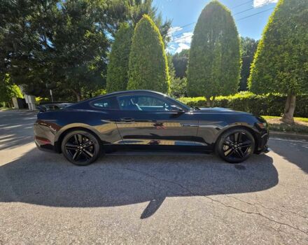 Чорний Форд Мустанг, об'ємом двигуна 2.3 л та пробігом 61 тис. км за 8900 $, фото 6 на Automoto.ua