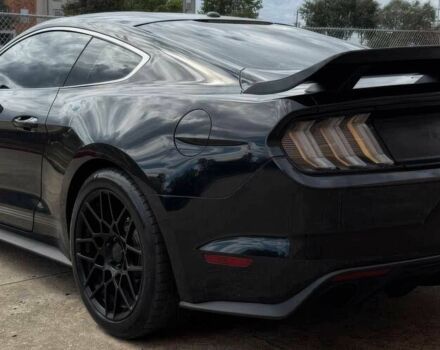 Черный Форд Мустанг, объемом двигателя 2.3 л и пробегом 63 тыс. км за 12300 $, фото 4 на Automoto.ua