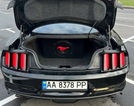 Форд Мустанг 2017 в Чернигове на Automoto.ua Черный Форд Мустанг, объемом двигателя 4.95 л и пробегом 113 тыс. км за 26800 $, фото 27 на Automoto.ua