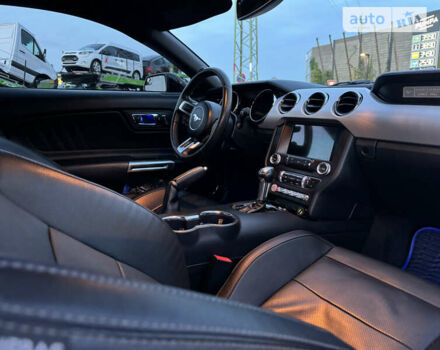 Форд Мустанг 2017 в Тячеве на Automoto.ua Черный Форд Мустанг, объемом двигателя 2.3 л и пробегом 99 тыс. км за 21000 $, фото 25 на Automoto.ua