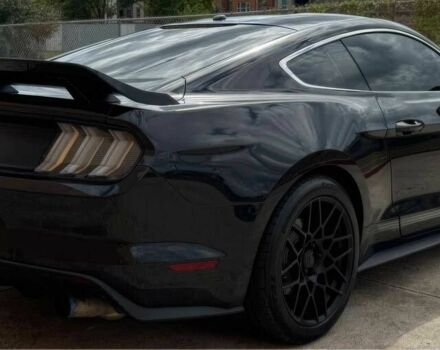 Черный Форд Мустанг, объемом двигателя 2.3 л и пробегом 63 тыс. км за 12300 $, фото 6 на Automoto.ua