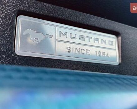 Чорний Форд Мустанг, об'ємом двигуна 2.26 л та пробігом 71 тис. км за 18500 $, фото 33 на Automoto.ua