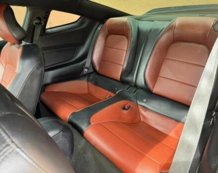 Черный Форд Мустанг, объемом двигателя 2.3 л и пробегом 63 тыс. км за 12300 $, фото 12 на Automoto.ua