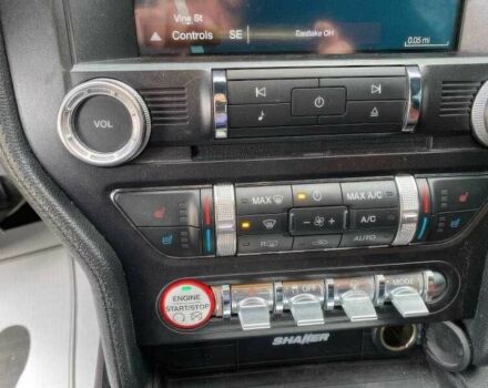 Чорний Форд Мустанг, об'ємом двигуна 5 л та пробігом 150 тис. км за 9000 $, фото 11 на Automoto.ua