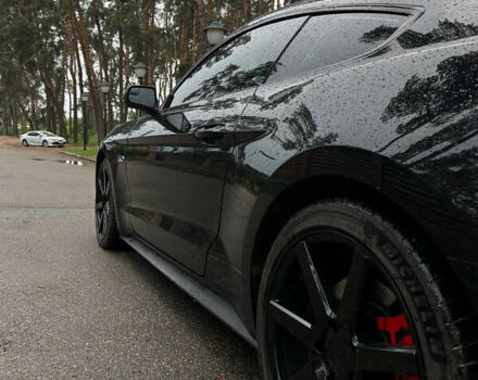 Форд Мустанг 2017 в Чернигове на Automoto.ua Черный Форд Мустанг, объемом двигателя 4.95 л и пробегом 113 тыс. км за 26800 $, фото 39 на Automoto.ua