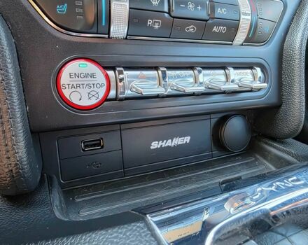 Чорний Форд Мустанг, об'ємом двигуна 2.3 л та пробігом 61 тис. км за 8900 $, фото 11 на Automoto.ua