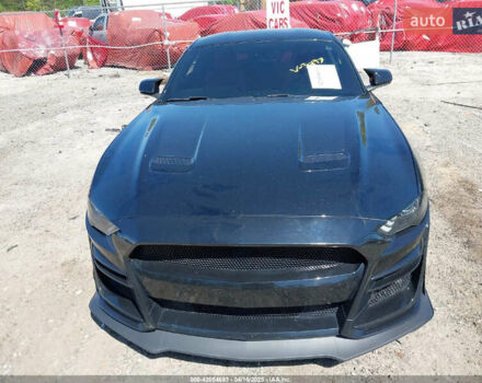 Черный Форд Мустанг, объемом двигателя 2.3 л и пробегом 120 тыс. км за 5300 $, фото 10 на Automoto.ua