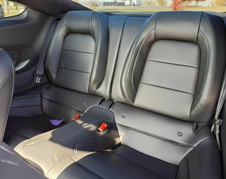 Черный Форд Мустанг, объемом двигателя 5 л и пробегом 44 тыс. км за 12500 $, фото 12 на Automoto.ua