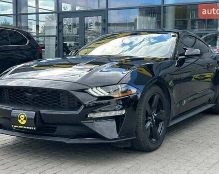 Черный Форд Мустанг, объемом двигателя 2.26 л и пробегом 65 тыс. км за 24800 $, фото 2 на Automoto.ua