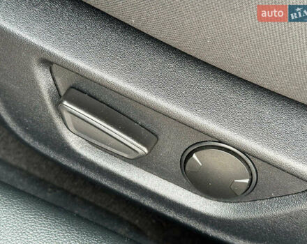 Черный Форд Мустанг, объемом двигателя 2.3 л и пробегом 22 тыс. км за 28990 $, фото 16 на Automoto.ua