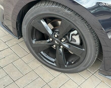 Черный Форд Мустанг, объемом двигателя 2.3 л и пробегом 22 тыс. км за 28940 $, фото 8 на Automoto.ua