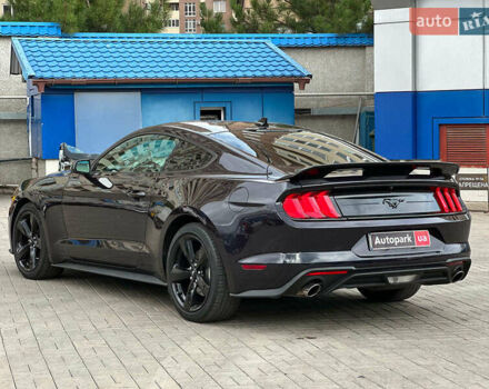 Черный Форд Мустанг, объемом двигателя 2.3 л и пробегом 22 тыс. км за 28990 $, фото 6 на Automoto.ua