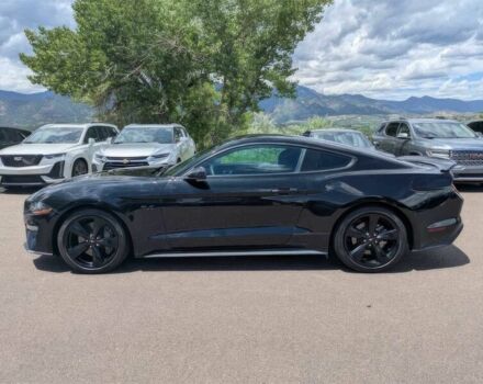 Черный Форд Мустанг, объемом двигателя 5 л и пробегом 22 тыс. км за 14000 $, фото 3 на Automoto.ua