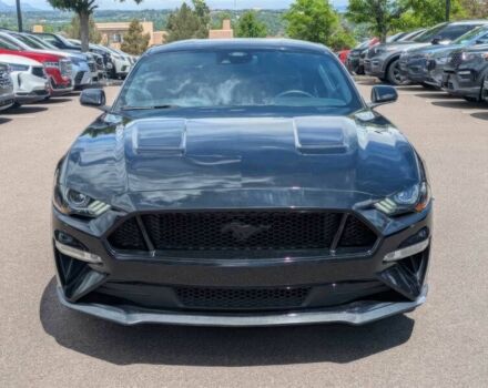 Черный Форд Мустанг, объемом двигателя 5 л и пробегом 22 тыс. км за 14000 $, фото 1 на Automoto.ua