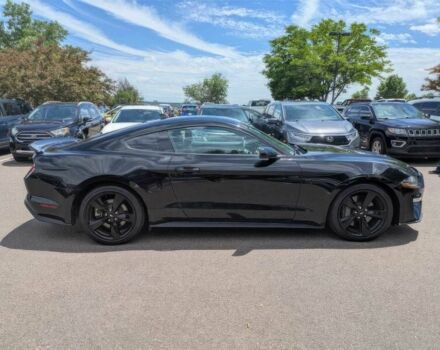 Черный Форд Мустанг, объемом двигателя 5 л и пробегом 22 тыс. км за 14000 $, фото 2 на Automoto.ua