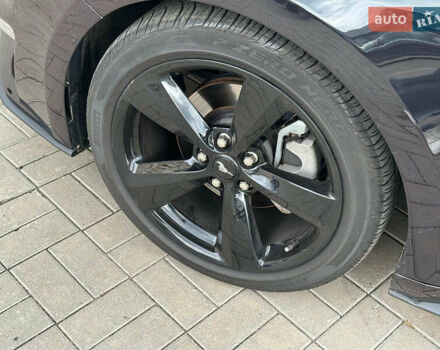 Черный Форд Мустанг, объемом двигателя 2.3 л и пробегом 22 тыс. км за 28990 $, фото 8 на Automoto.ua