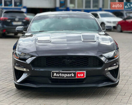 Черный Форд Мустанг, объемом двигателя 2.3 л и пробегом 22 тыс. км за 28990 $, фото 1 на Automoto.ua
