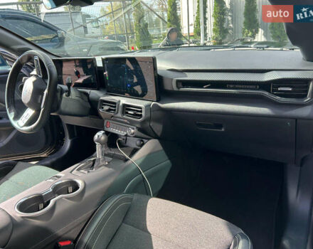 Черный Форд Мустанг, объемом двигателя 2.26 л и пробегом 23 тыс. км за 39500 $, фото 9 на Automoto.ua