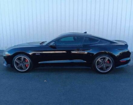 Черный Форд Мустанг, объемом двигателя 5 л и пробегом 15 тыс. км за 11500 $, фото 3 на Automoto.ua