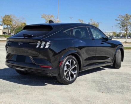 Форд Мустанг 2021 в Тернополе на Automoto.ua Черный Форд Мустанг, объемом двигателя 0 л и пробегом 25 тыс. км за 12000 $, фото 5 на Automoto.ua