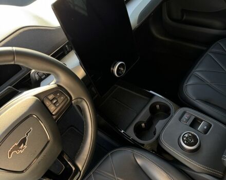 Черный Форд Мустанг, объемом двигателя 0 л и пробегом 90 тыс. км за 25900 $, фото 12 на Automoto.ua