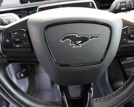 Черный Форд Мустанг, объемом двигателя 0 л и пробегом 19 тыс. км за 10100 $, фото 8 на Automoto.ua