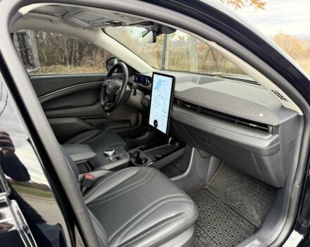 Черный Форд Мустанг, объемом двигателя 0 л и пробегом 21 тыс. км за 29500 $, фото 4 на Automoto.ua