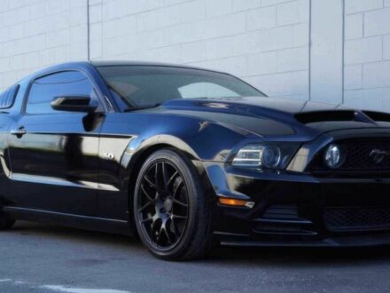 Черный Форд Мустанг, объемом двигателя 5 л и пробегом 80 тыс. км за 8800 $, фото 1 на Automoto.ua