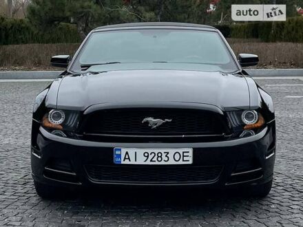 Форд Мустанг 2014 в Днепре (Днепропетровске) на Automoto.ua Черный Форд Мустанг, объемом двигателя 3.7 л и пробегом 99 тыс. км за 10900 $, фото 1 на Automoto.ua