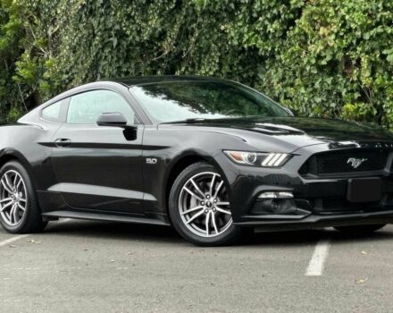 Черный Форд Мустанг, объемом двигателя 5 л и пробегом 70 тыс. км за 8500 $, фото 1 на Automoto.ua