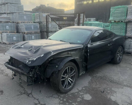 Черный Форд Мустанг, объемом двигателя 2.26 л и пробегом 193 тыс. км за 9000 $, фото 1 на Automoto.ua