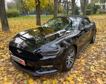 Черный Форд Мустанг, объемом двигателя 2.3 л и пробегом 101 тыс. км за 15990 $, фото 1 на Automoto.ua