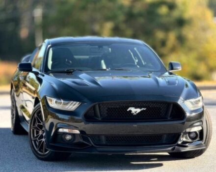 Чорний Форд Мустанг, об'ємом двигуна 5 л та пробігом 73 тис. км за 6100 $, фото 1 на Automoto.ua