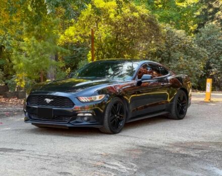 Чорний Форд Мустанг, об'ємом двигуна 2.3 л та пробігом 70 тис. км за 3350 $, фото 1 на Automoto.ua