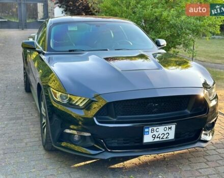 Черный Форд Мустанг, объемом двигателя 2.26 л и пробегом 105 тыс. км за 19500 $, фото 1 на Automoto.ua